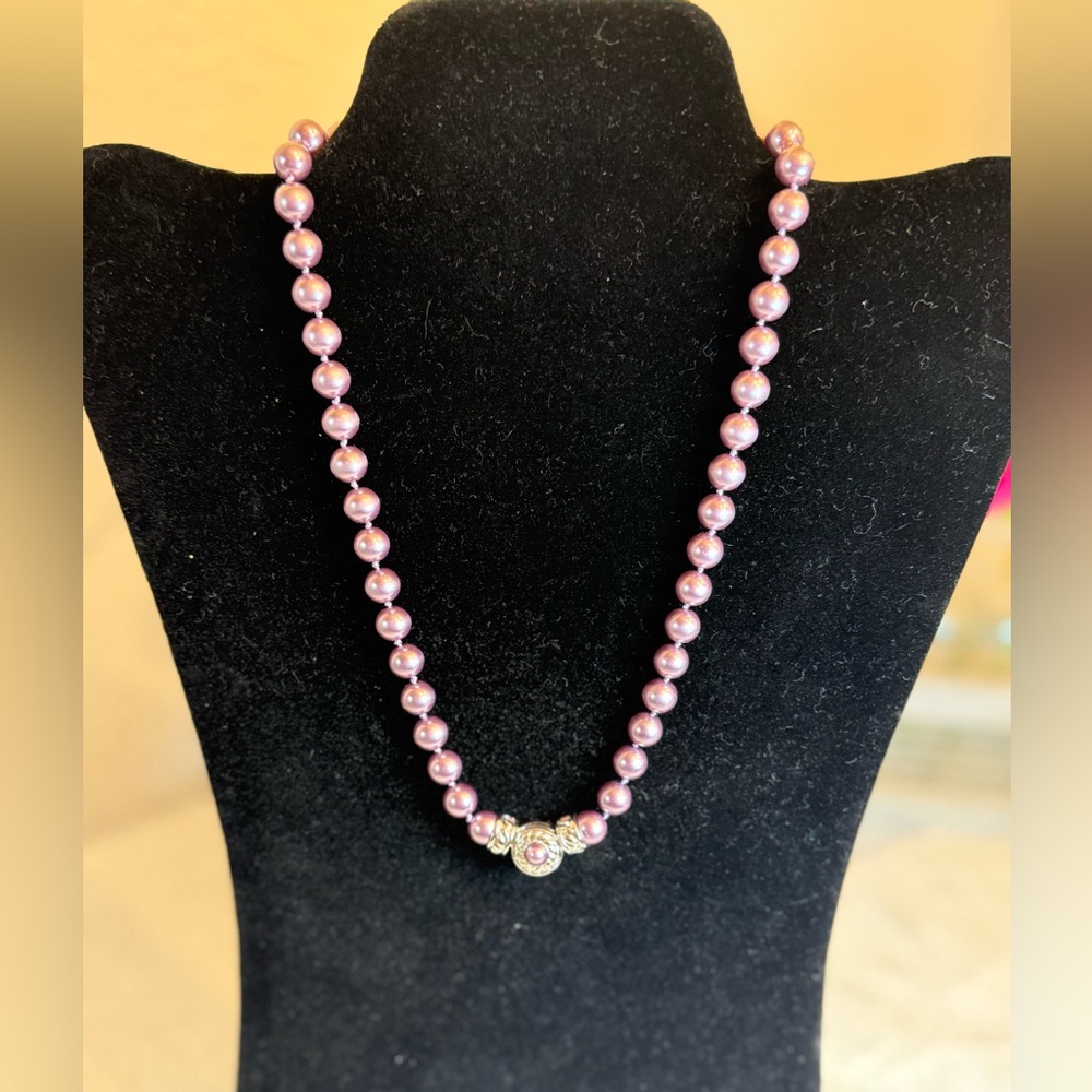 Rare Nolan Miller Lavender Purple Pearl Necklace 18” Crystal Clasp Signed - Picture 6 of 12